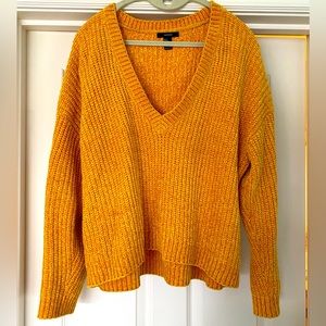 Forever 21 Oversized soft yellow sweater